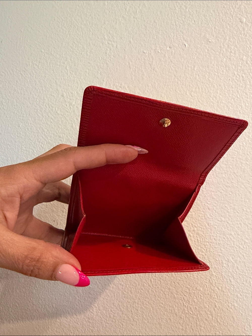 Louis Vuitton epi Textured Red Compact Wallet - Picture 9 of 13